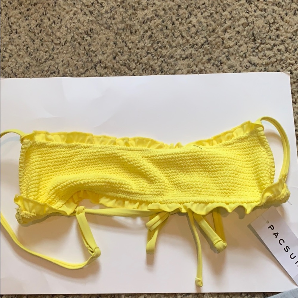 L.A.Hearts yellow bikini top NWT